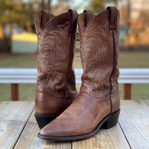 VTG Tony Lama Cowboy Boots